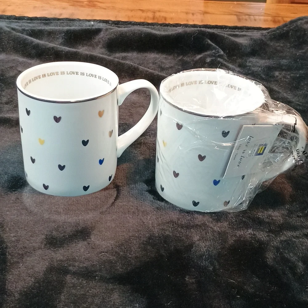 Set of Williams-Sonoma coffee mugs